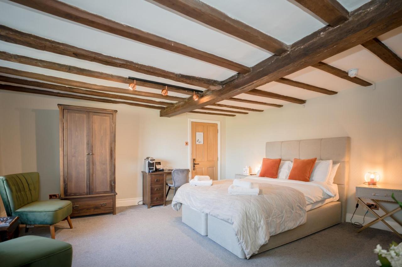 Tottington Manor Hotel Henfield エクステリア 写真