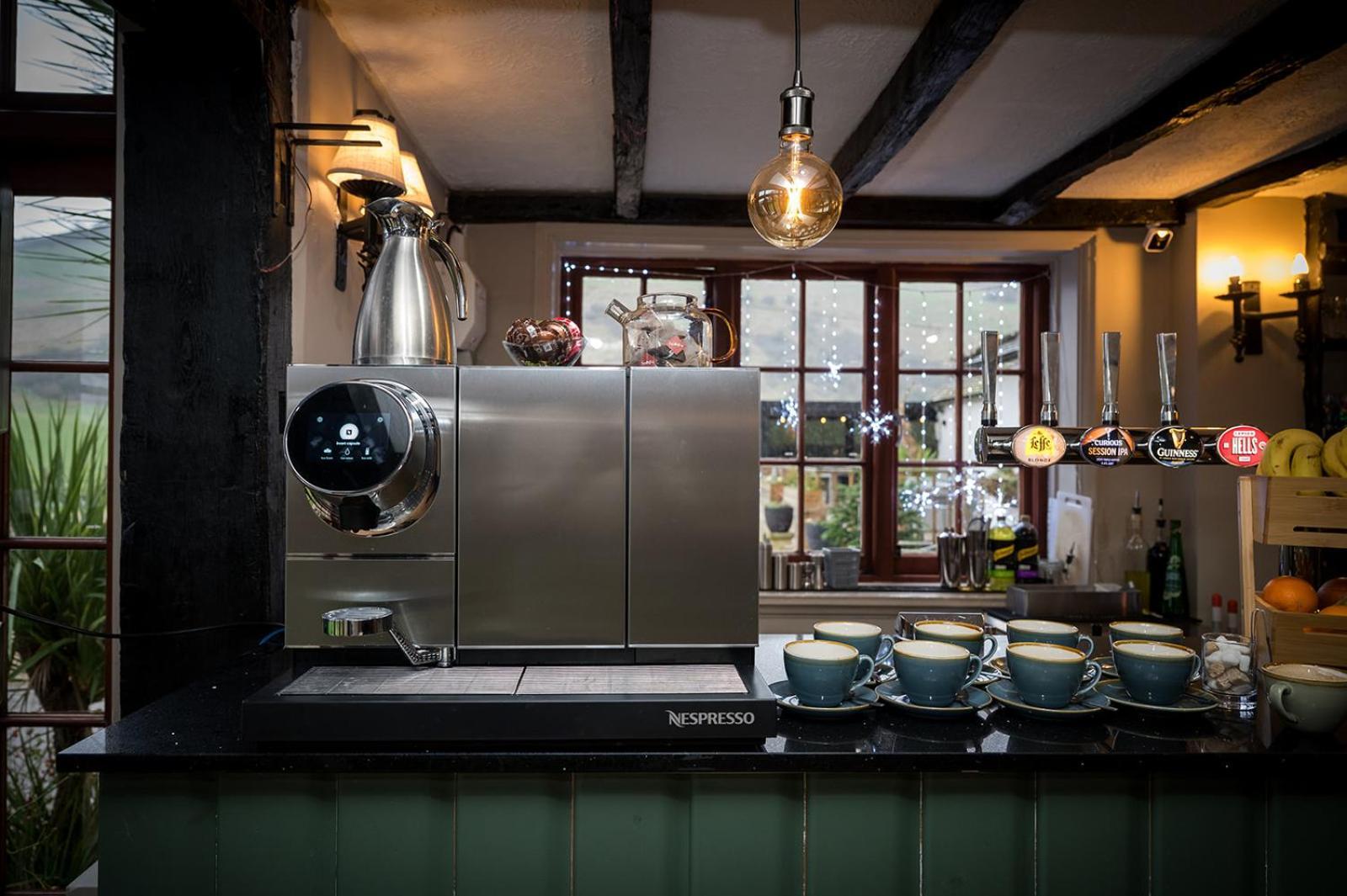 Tottington Manor Hotel Henfield エクステリア 写真
