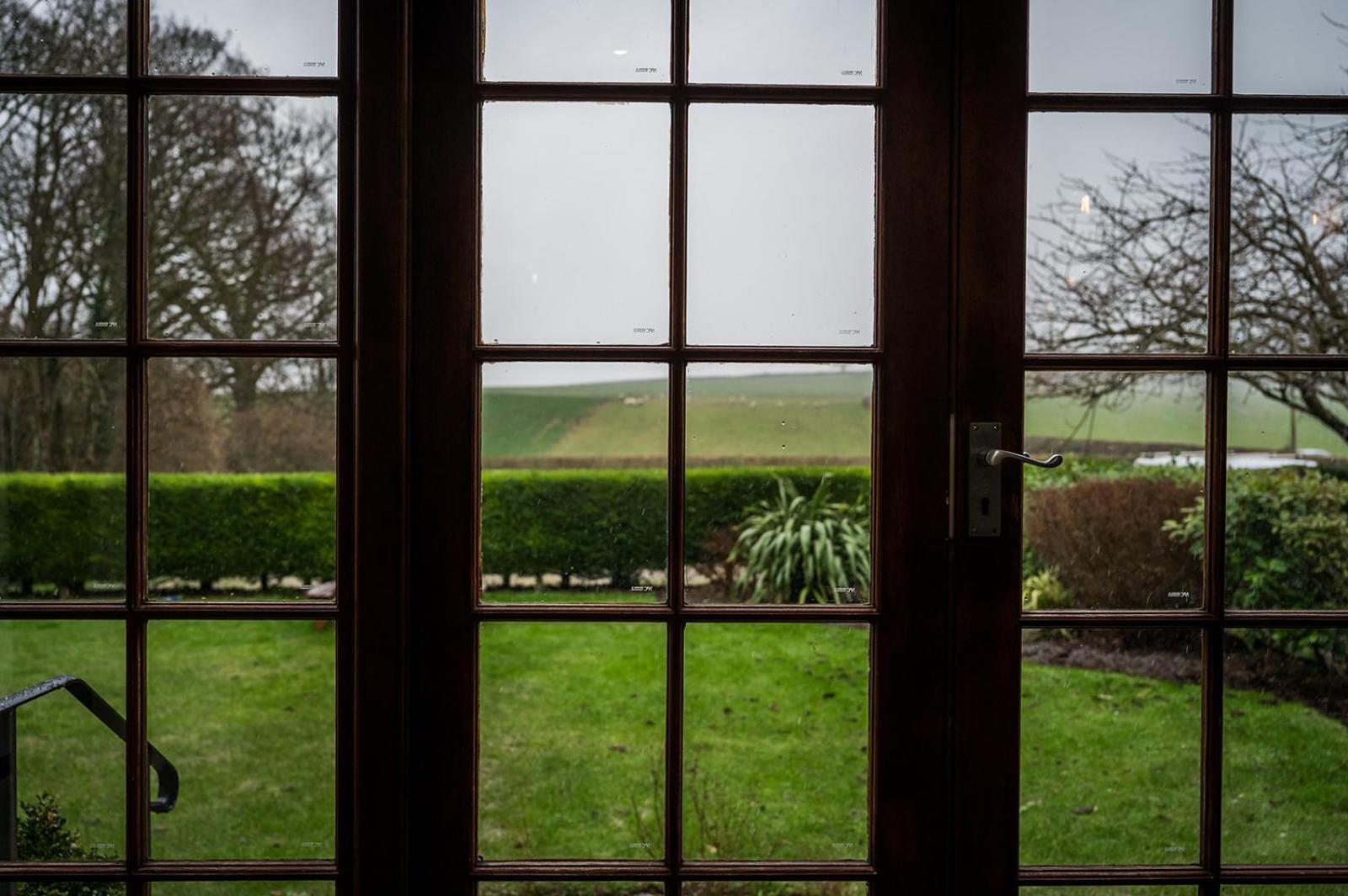 Tottington Manor Hotel Henfield エクステリア 写真